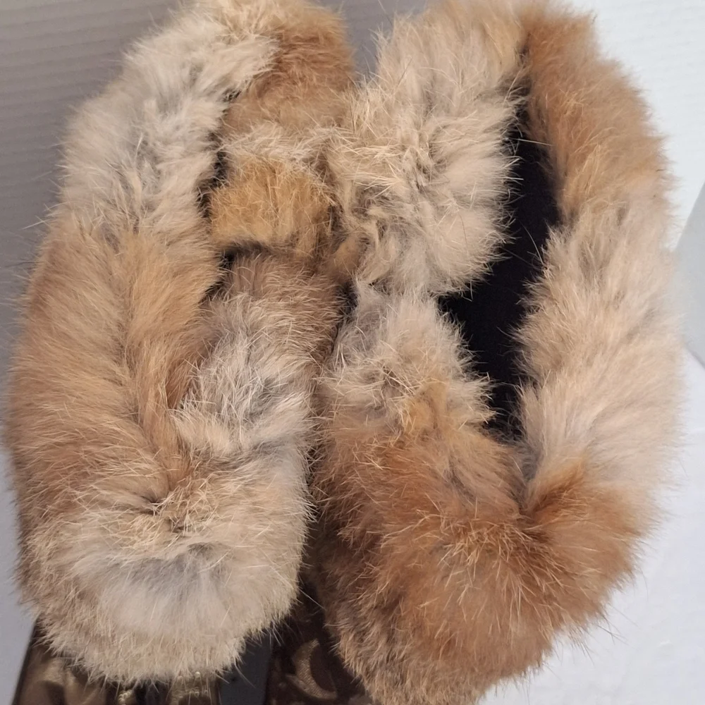 Coach Lizzie Signature Winter Fur Trim Boots Brown Gold Metallic C Size 7 A7048